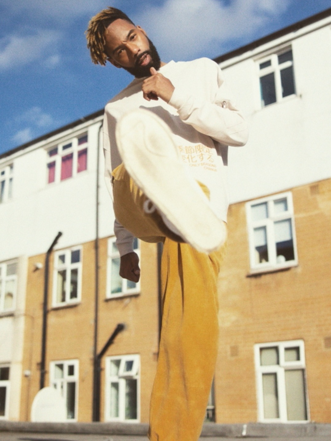 Lyston — Model & Host in Greater London photo 5