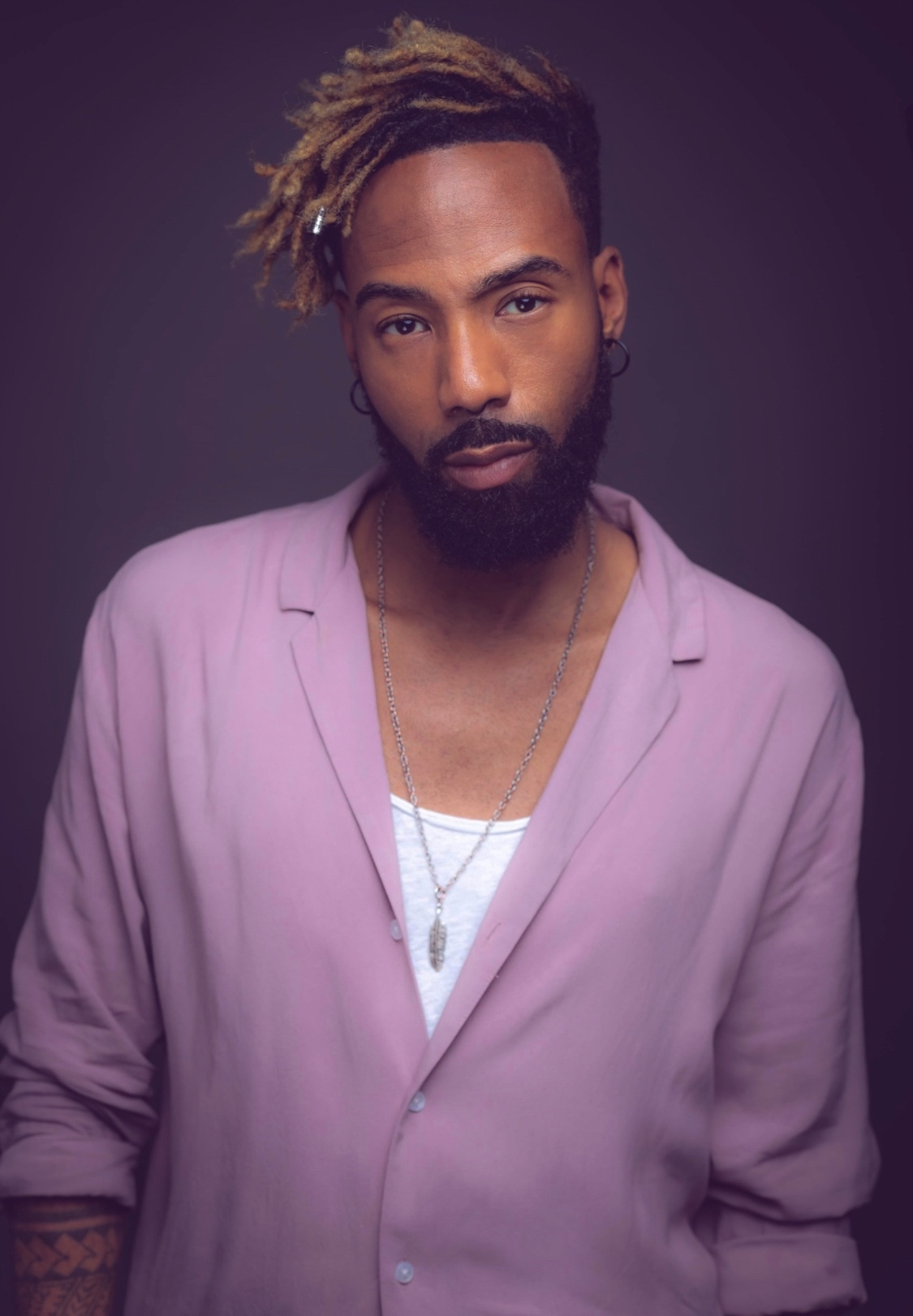 Lyston — Model & Host in Greater London photo 7