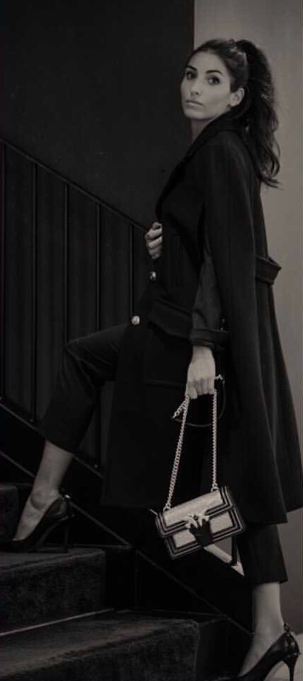 Sandra — Model & Hostess in Milan photo 11