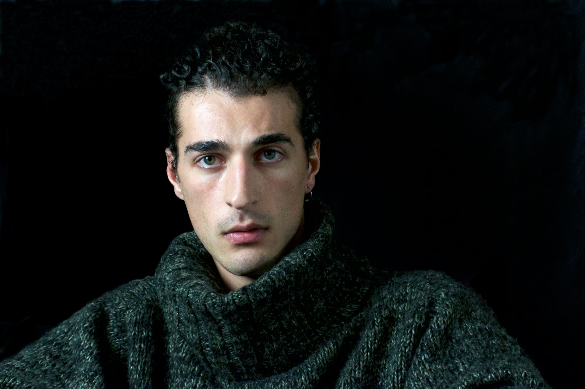 Giovanni — Model & Host in Milano photo 3