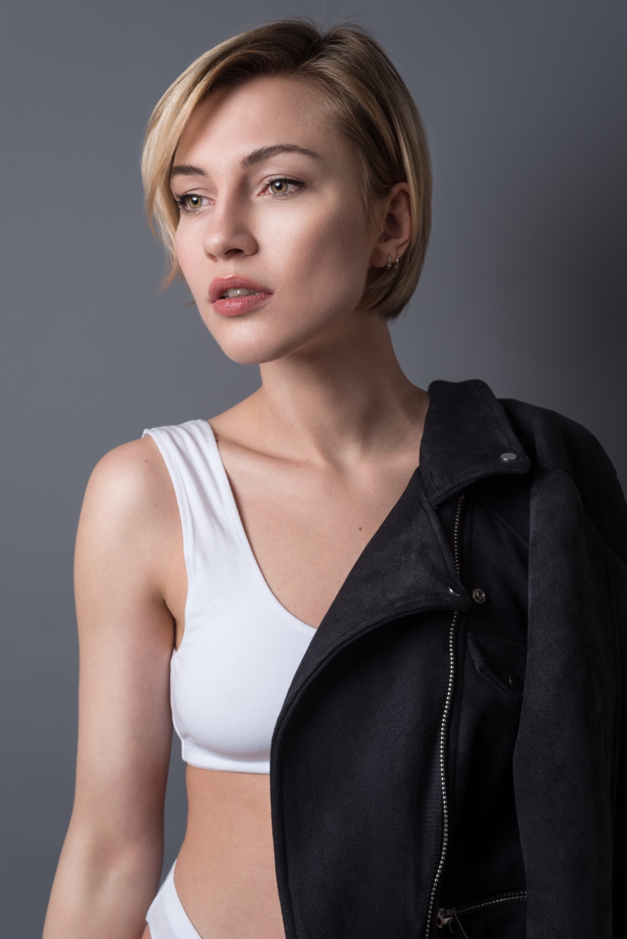 Anastasiia — Model & Hostess in Ł&oacute;dź photo 9