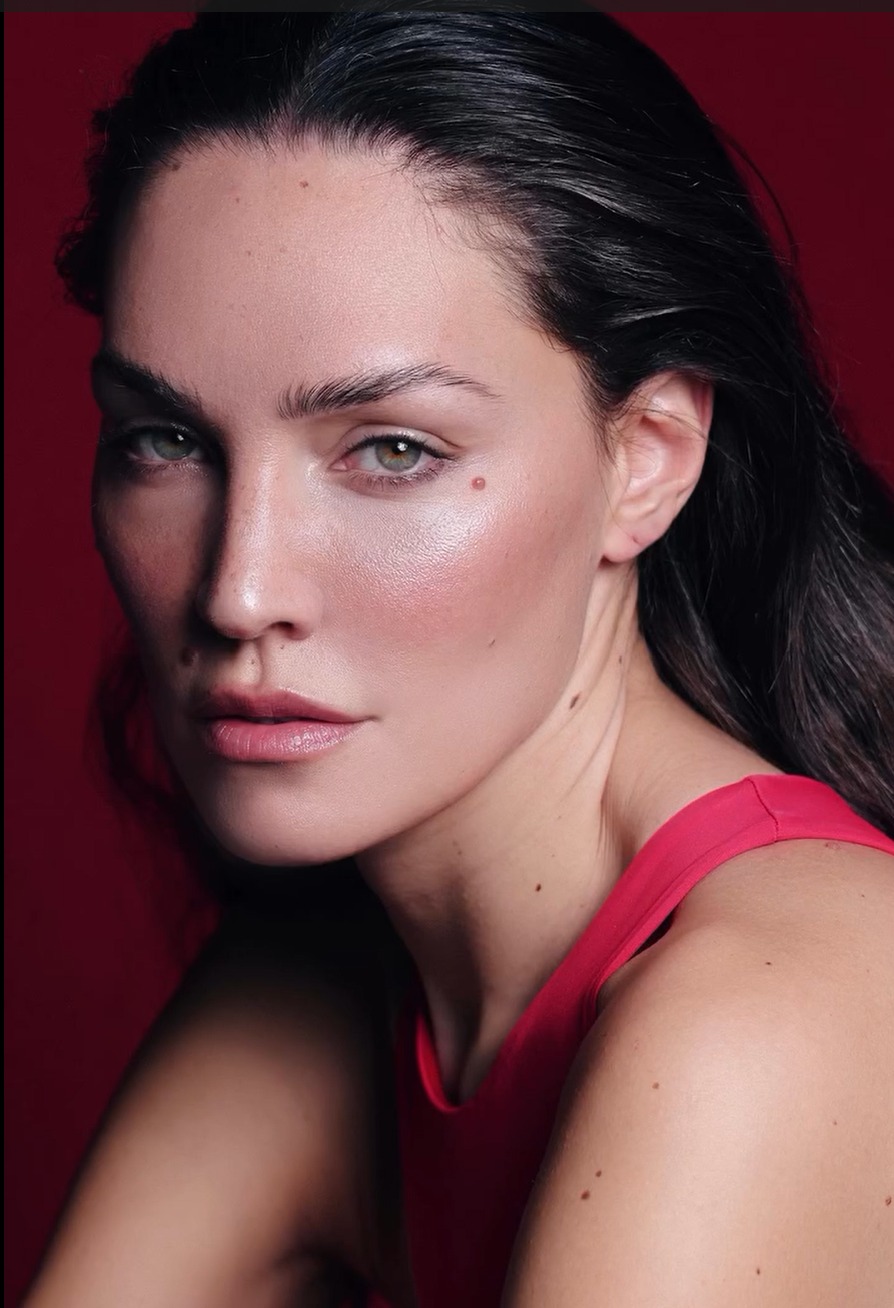Bianca photo 2 | Eye On Model