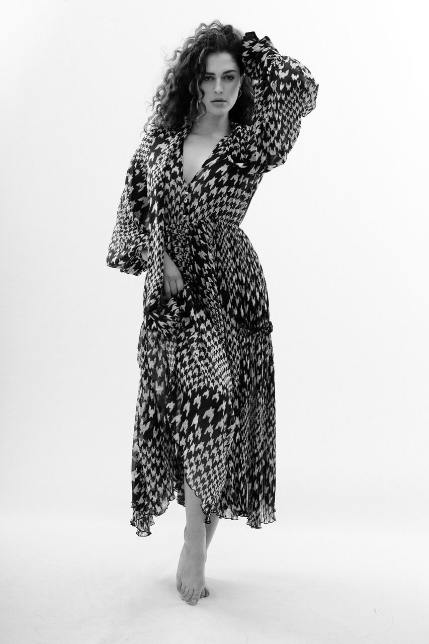 Emiliana photo 2 | Eye On Model