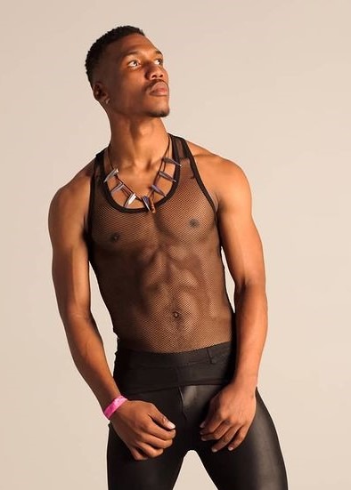 Mickael — Model & Host in Paris photo 11