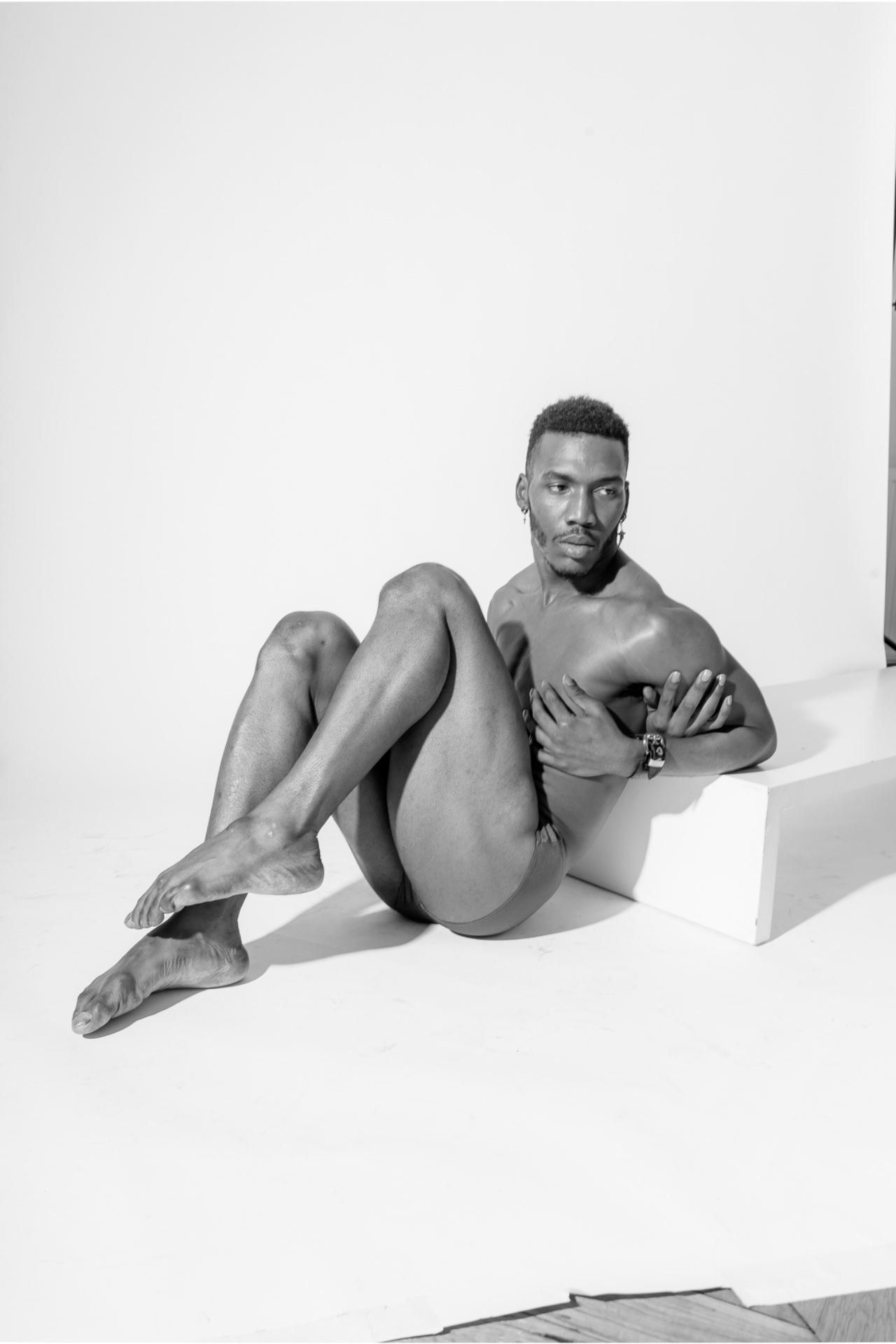 Mickael — Model & Host in Paris photo 13