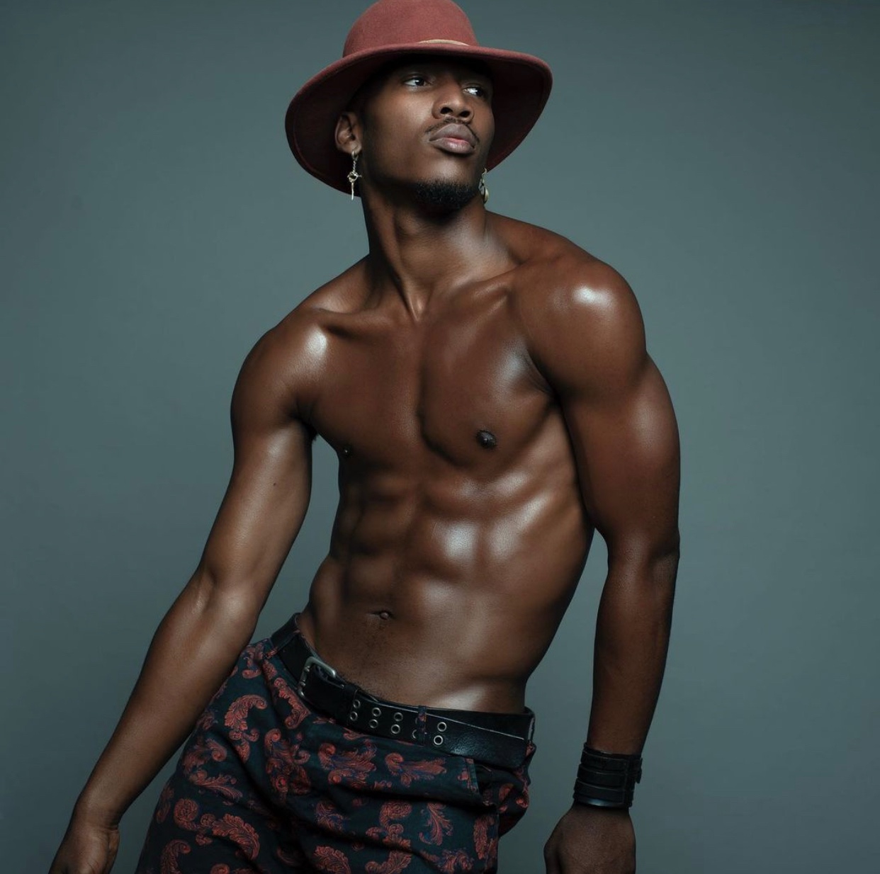 Mickael — Model & Host in Paris photo 6