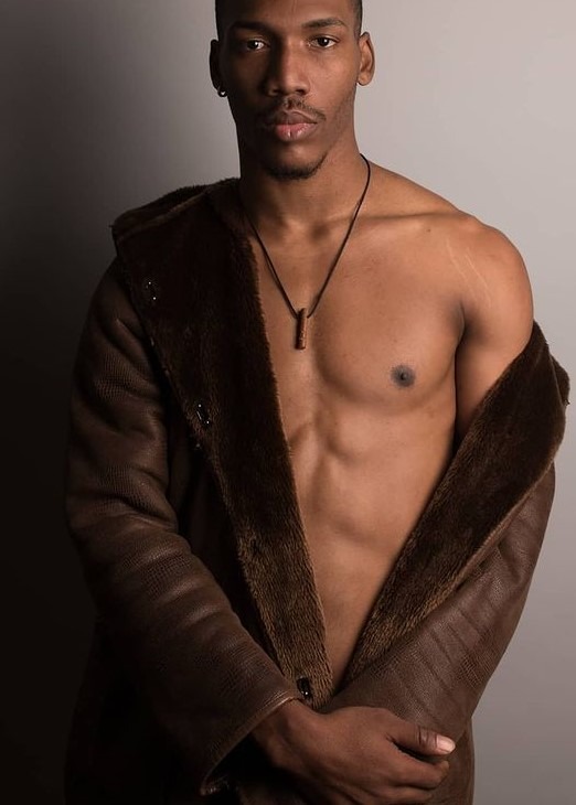 Mickael — Model & Host in Paris photo 9