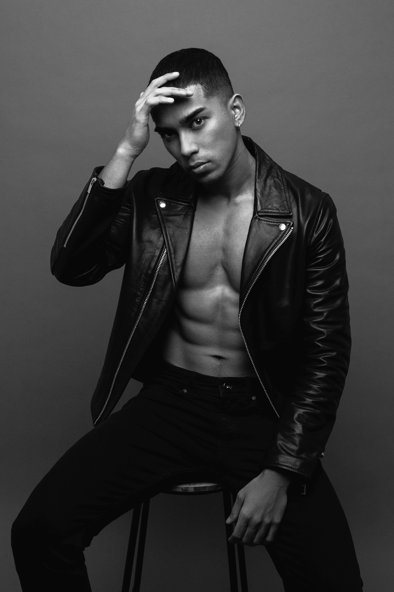 Ziyad — Model & Host in Paris photo 2
