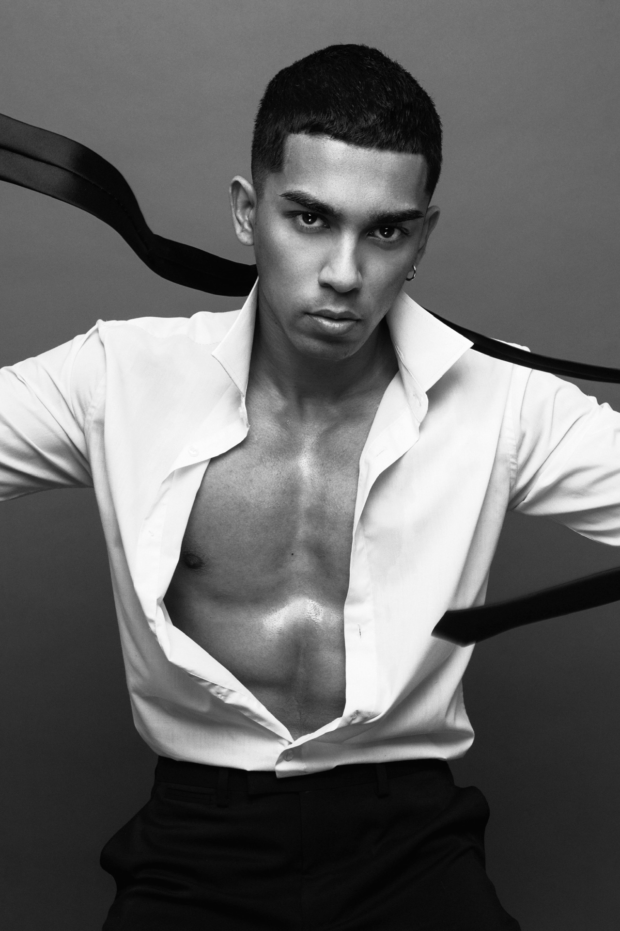 Ziyad — Model & Host in Paris photo 4