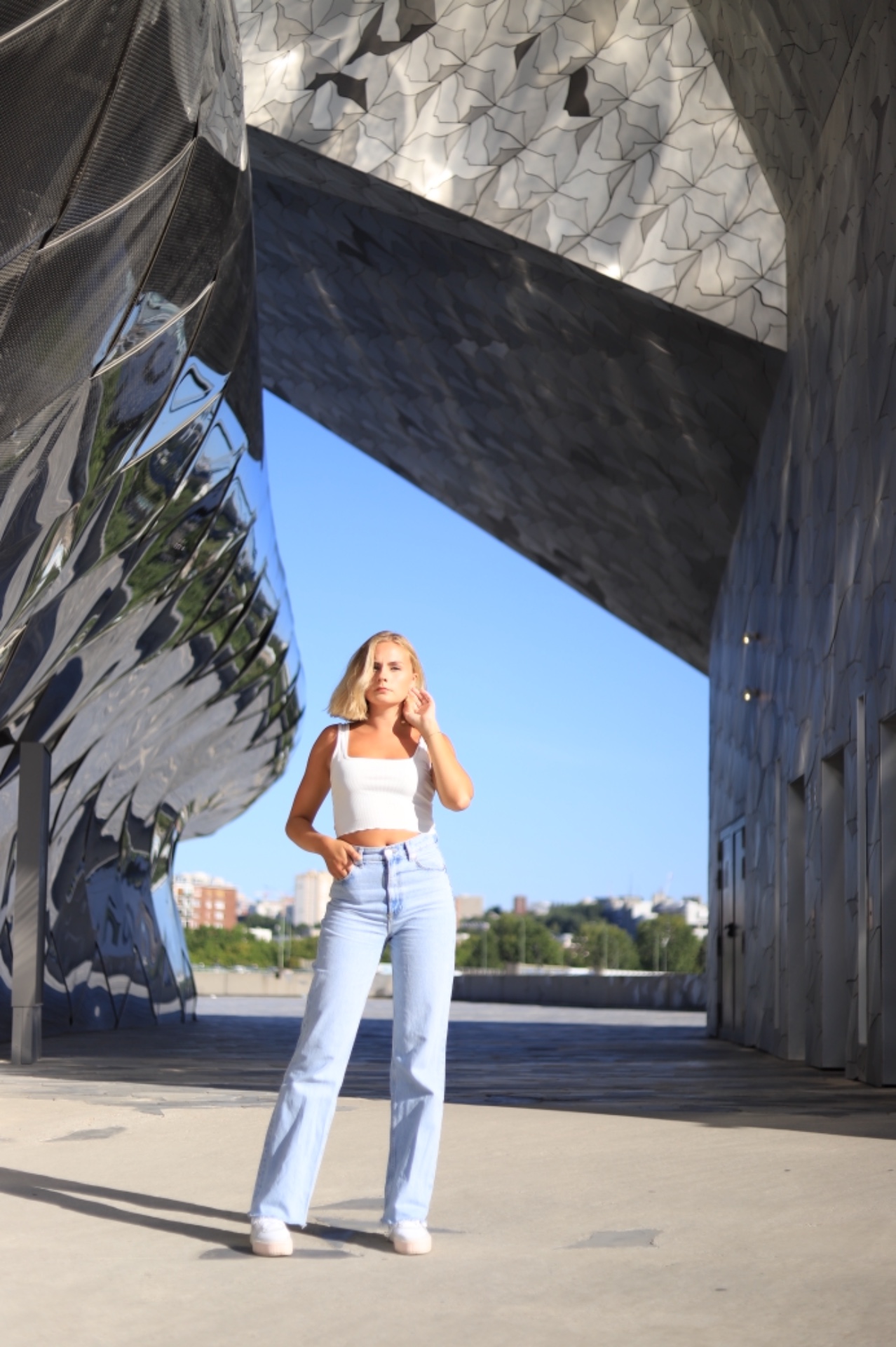 Adeline — Model & Hostess in Paris photo 5