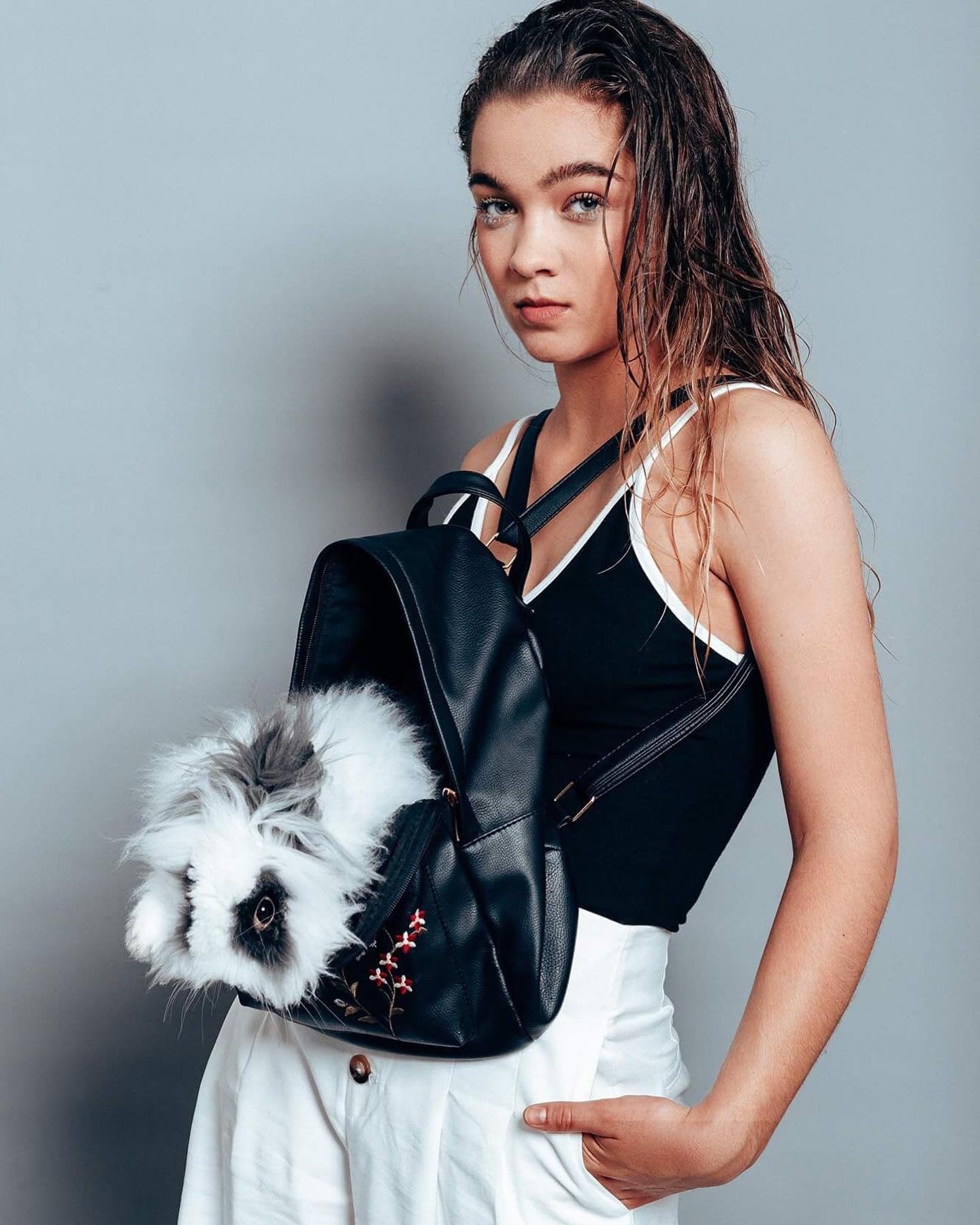 Indya — Model & Hostess in Paris photo 2