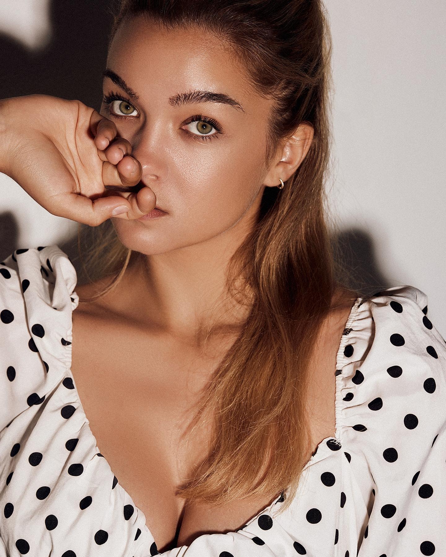 Indya — Model & Hostess in Paris photo 7