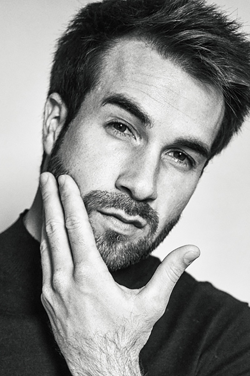 Baptiste — Model & Host in Paris photo 9