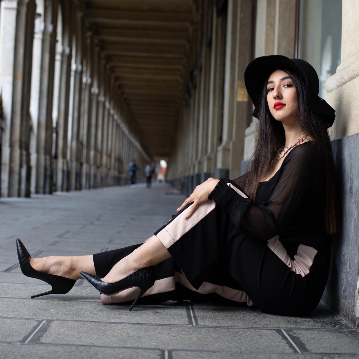 Lamia — Model & Hostess in Villejuif photo 3