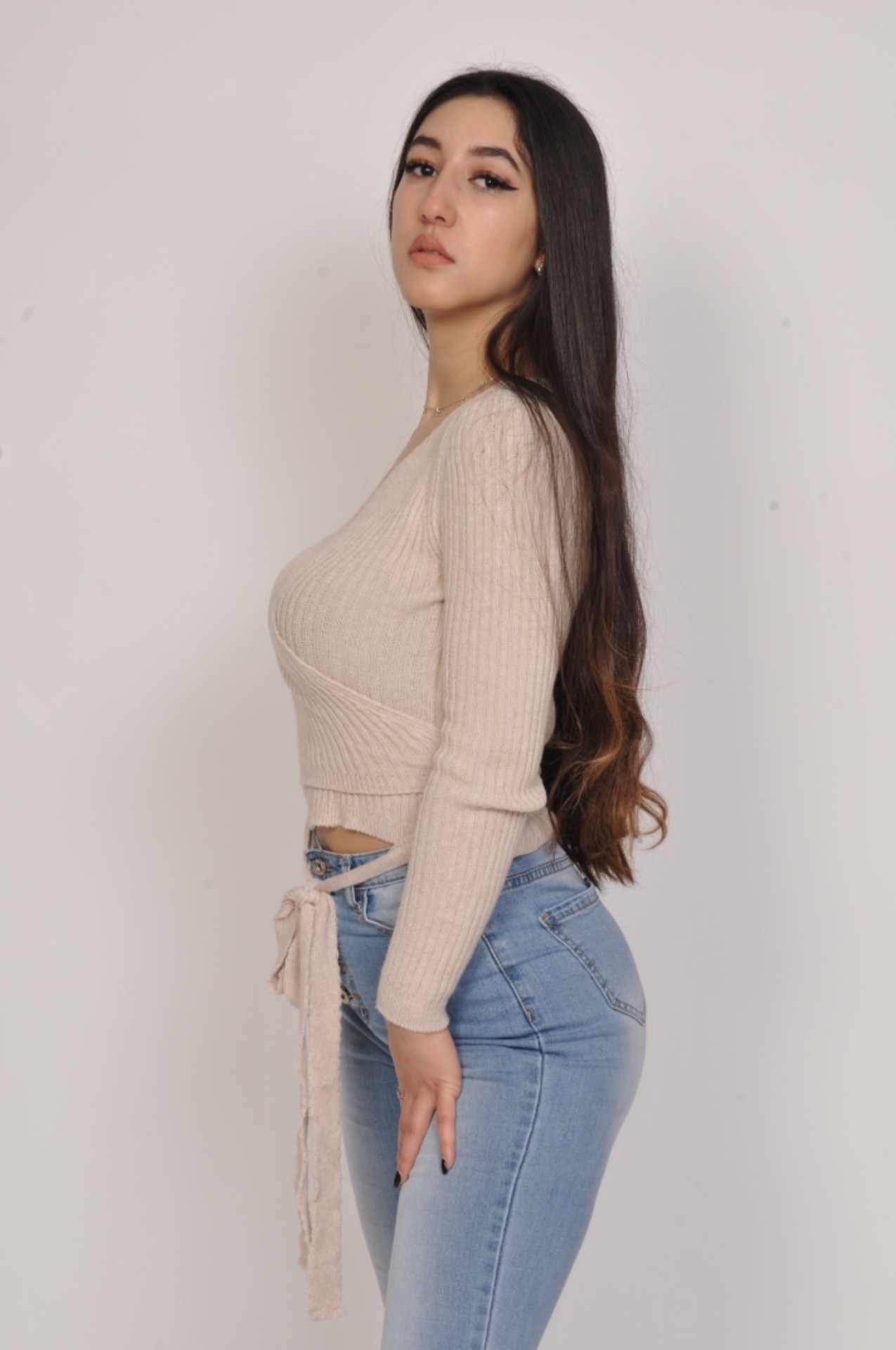 Lamia — Model & Hostess in Villejuif photo 9