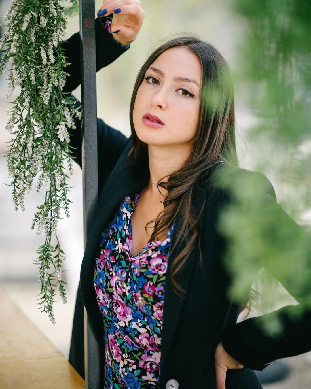 L&eacute;ora — Model & Hostess in Paris photo 2