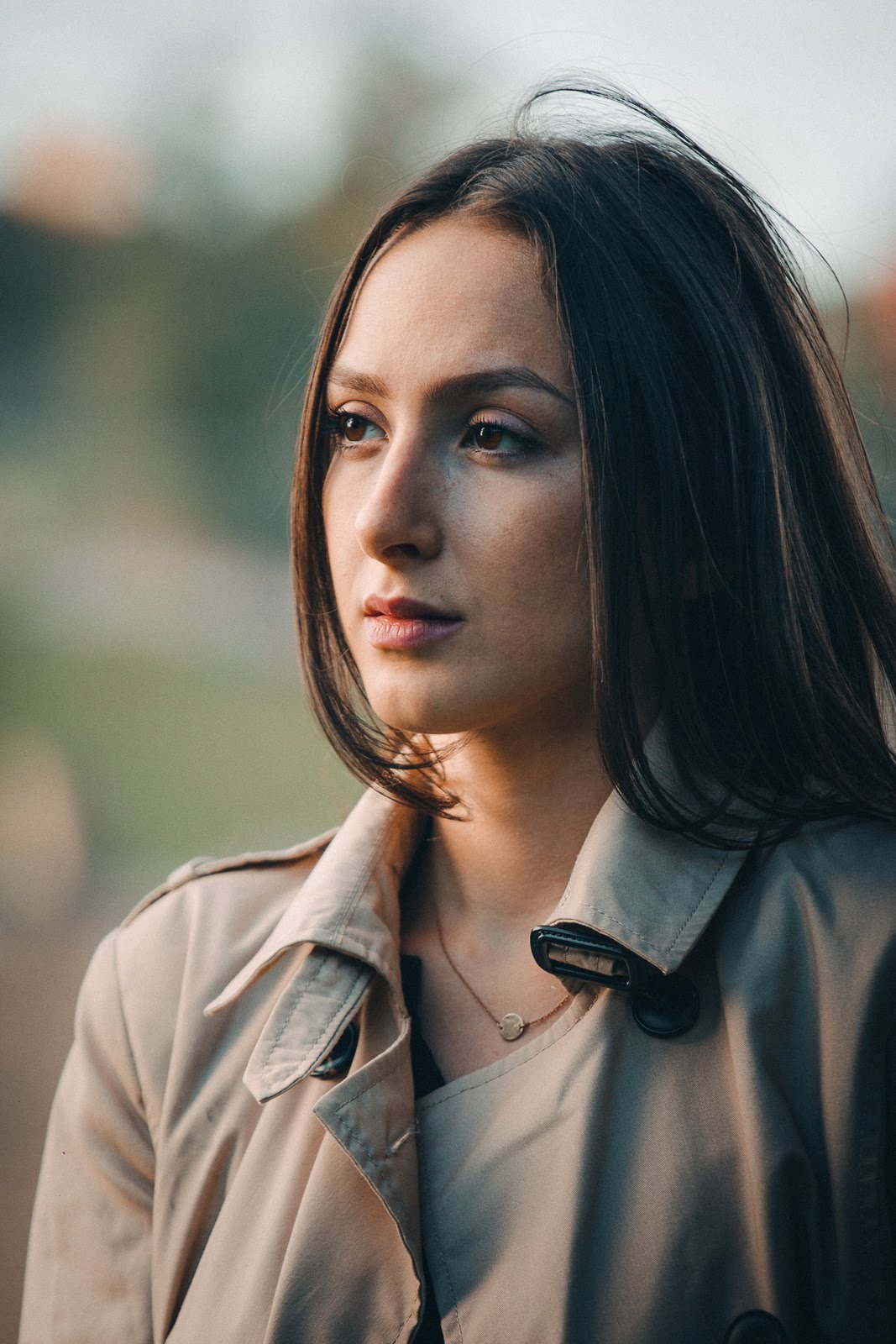 L&eacute;ora — Model & Hostess in Paris photo 5