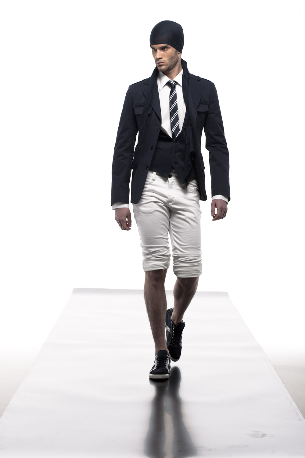 Carlo Ivan — Model & Host in Napoli photo 10