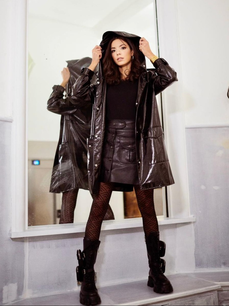 Amel — Model & Hostess in Paris photo 4