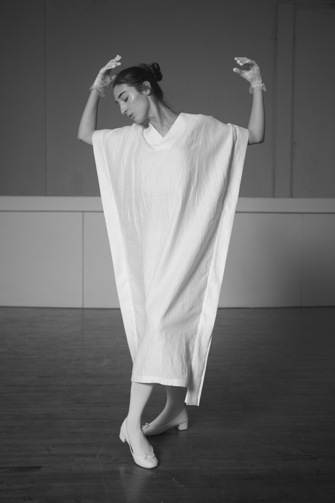 Na&iuml;s — Model & Hostess in Lyon photo 1