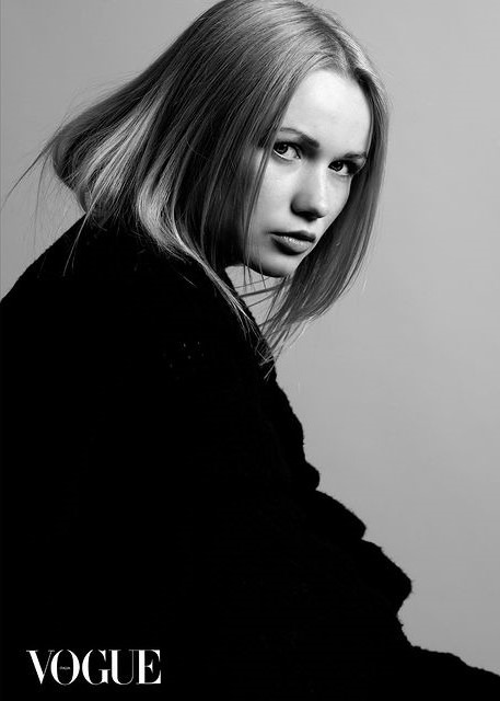 Dovile — Model & Hostess in Kaunas photo 1