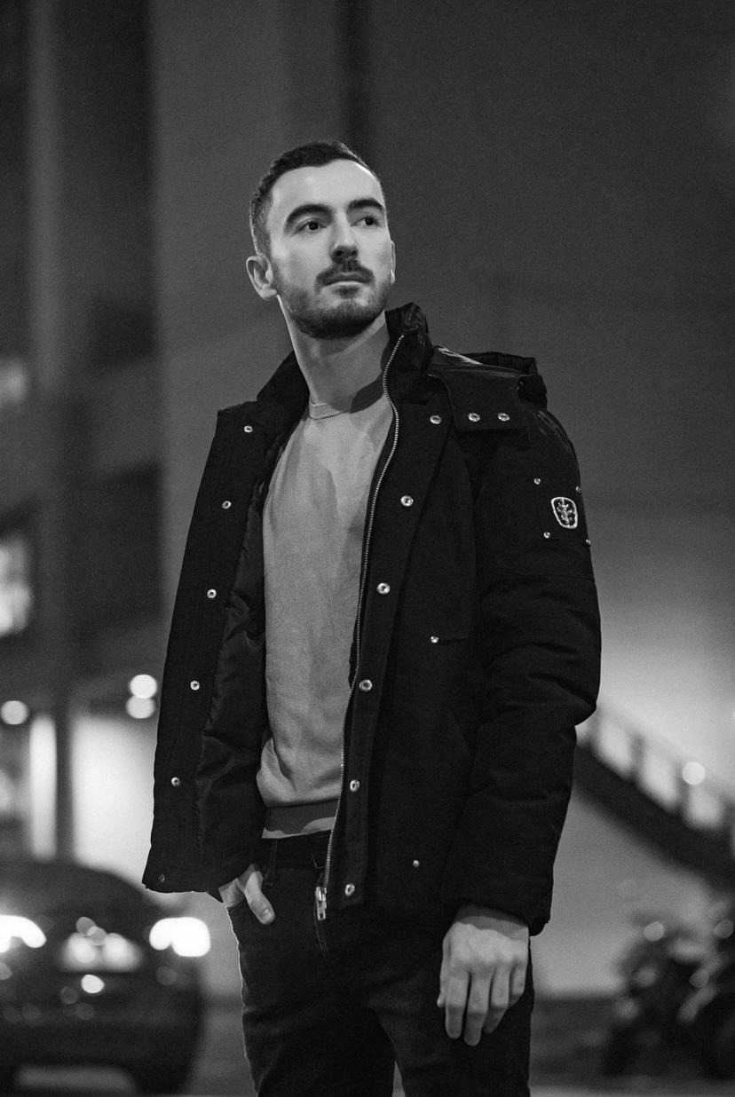 Olivier — Model & Host in Le Chesnay-rocquencourt photo 3