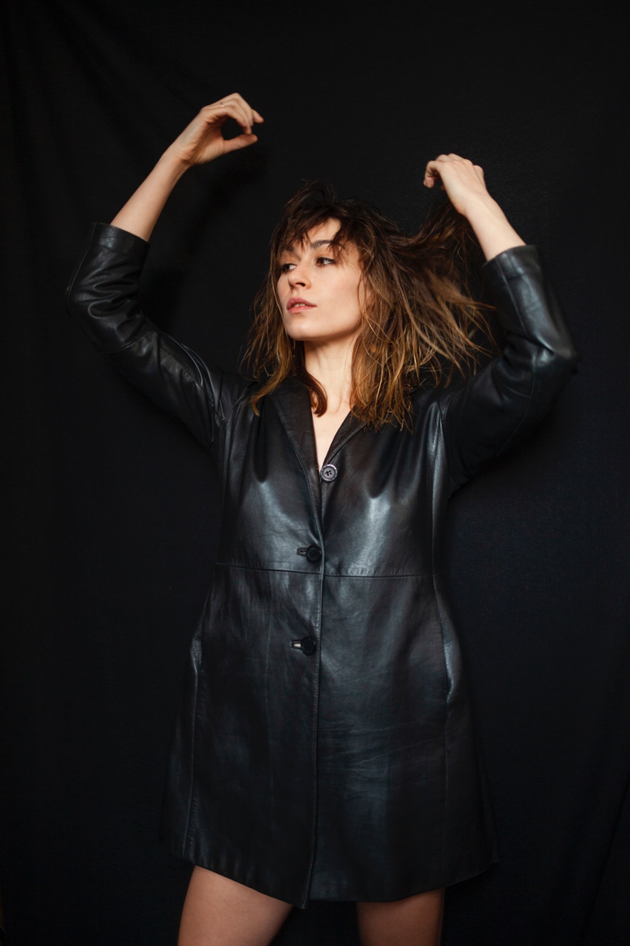 Laure — Model & Hostess in Paris photo 2