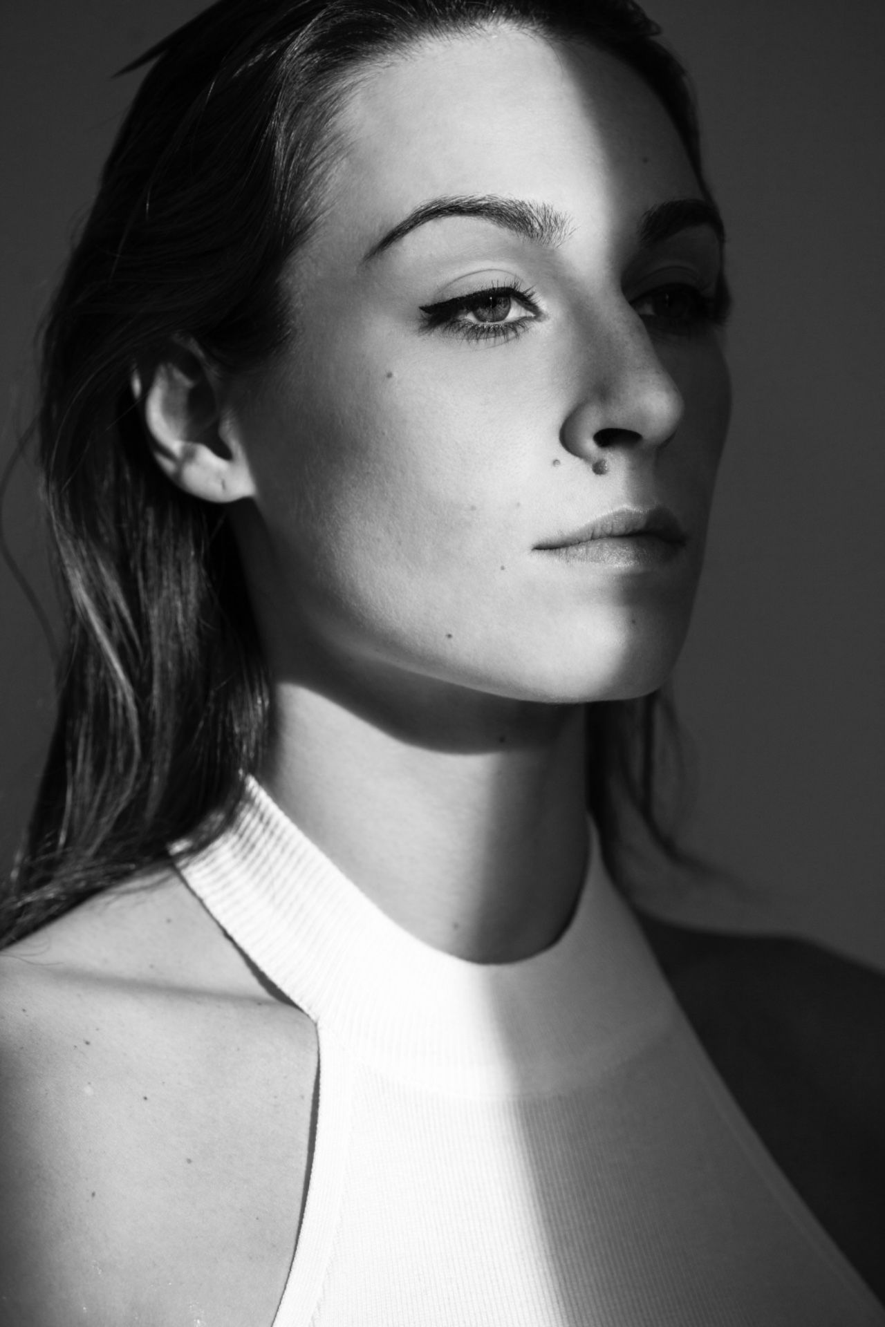 Laure — Model & Hostess in Paris photo 8