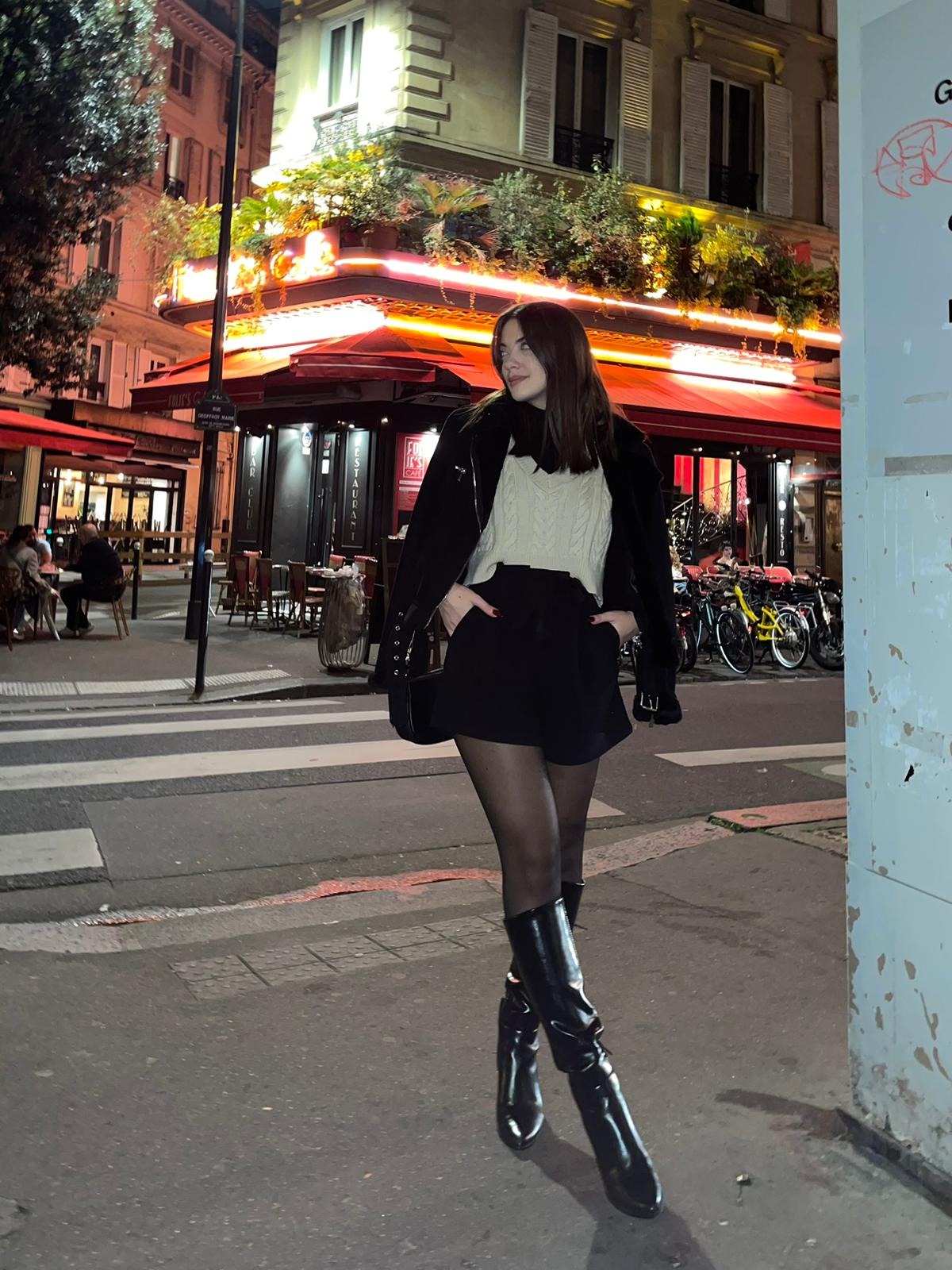 Roberta Sorrentino — Model & Hostess in Pozzuoli photo 1