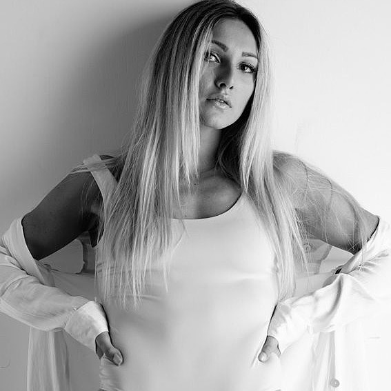 Veronica — Model & Hostess in Roma photo 19