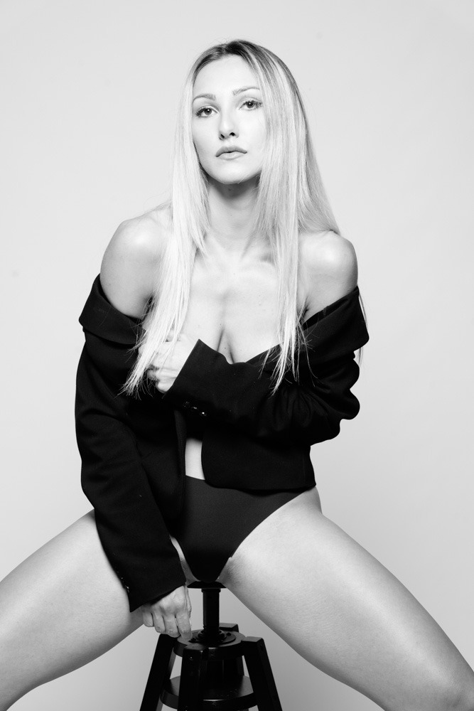 Veronica — Model & Hostess in Roma photo 24