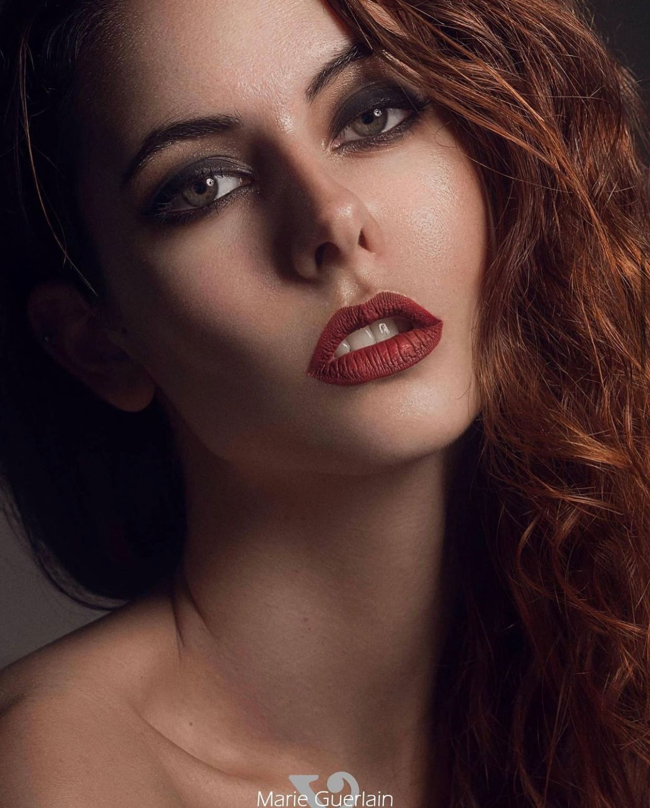 Ana&iuml;s — Model & Hostess in Paris photo 24