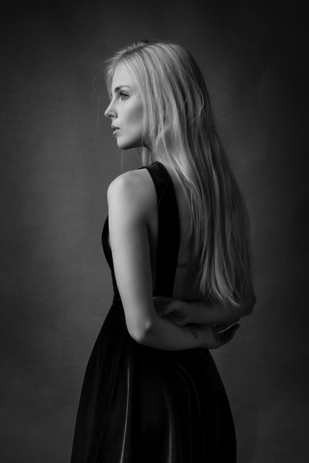 Julia — Model & Hostess in Milano photo 6