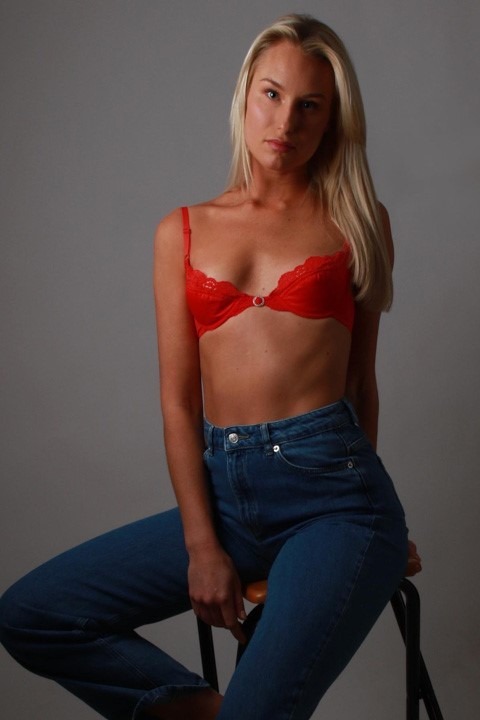 Camilla — Model & Hostess in Marbella photo 14