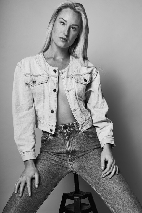 Camilla — Model & Hostess in Marbella photo 2