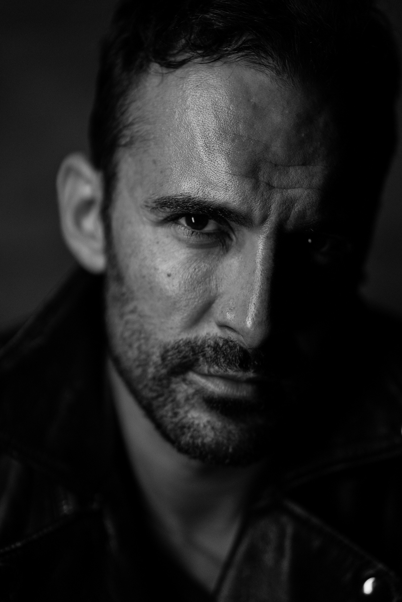 Luca — Model & Host in Roma photo 18