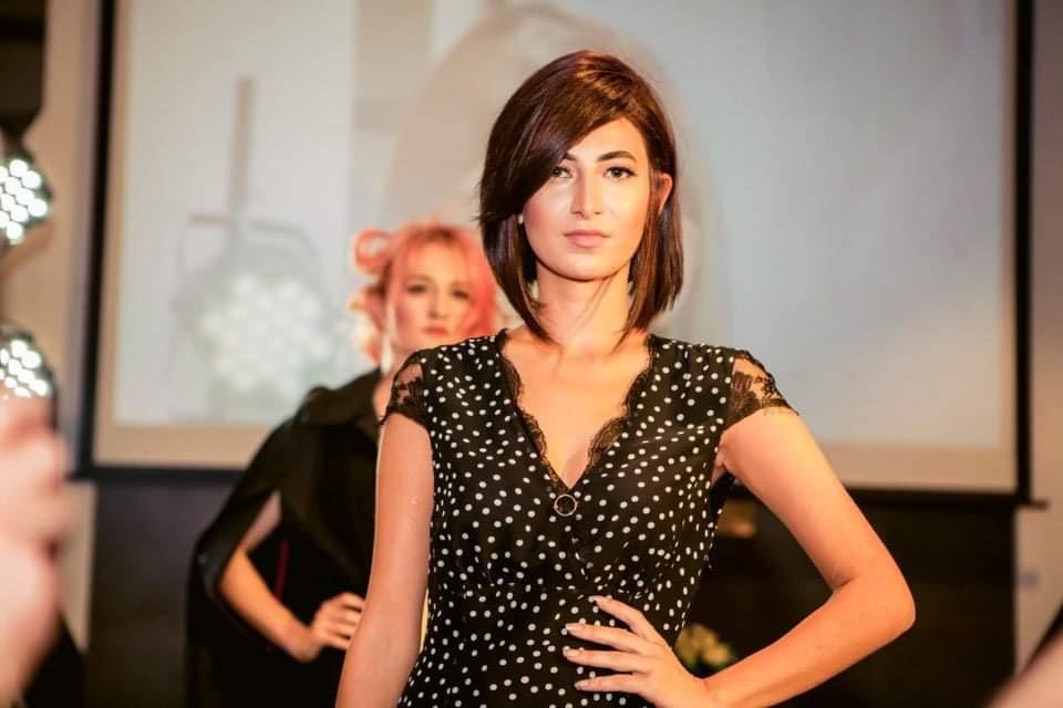 Shebnem — Model & Hostess in Bakı photo 1