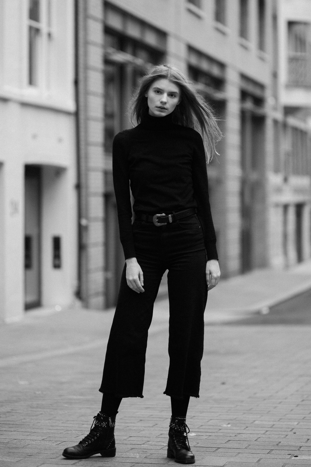 Catalina — Model & Hostess in London photo 15