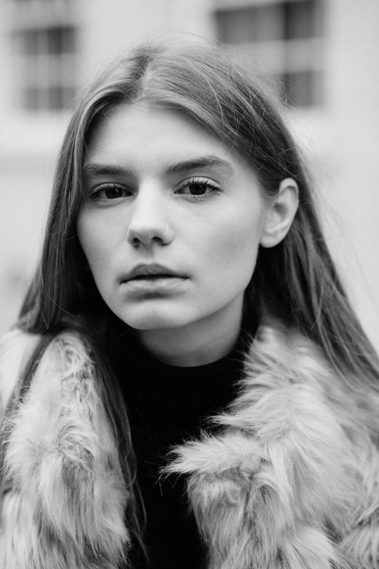 Catalina — Model & Hostess in London photo 17
