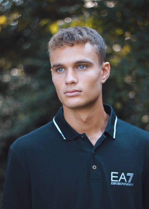 Alessandro — Model & Host in Martellago photo 9