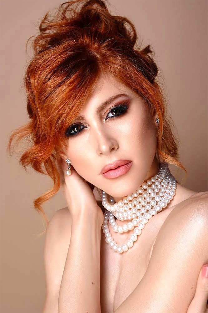 Celina Ines — Model & Hostess in Manerba Del Garda photo 1