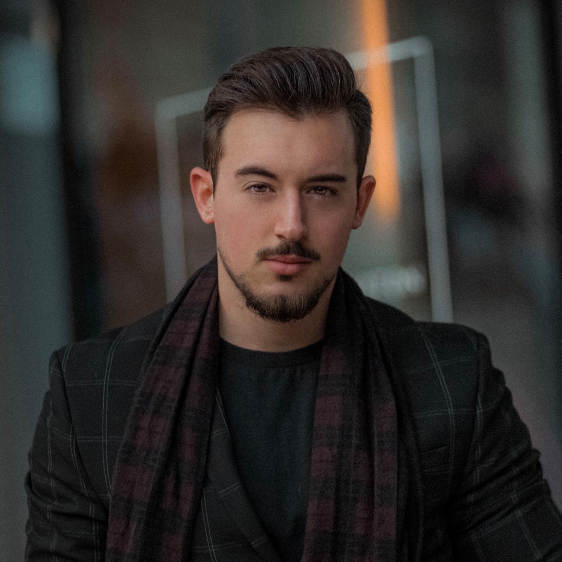 Samuele — Model & Host in Milano photo 3