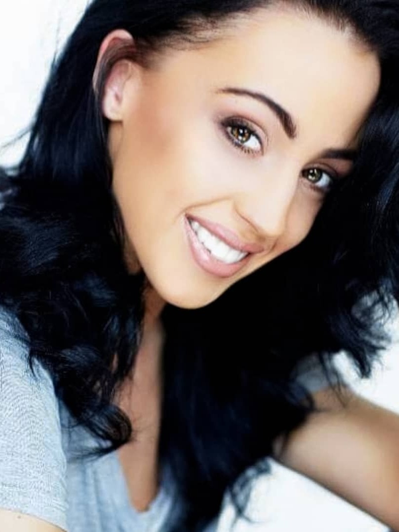 Alexandra — Model & Hostess in Greater London photo 3