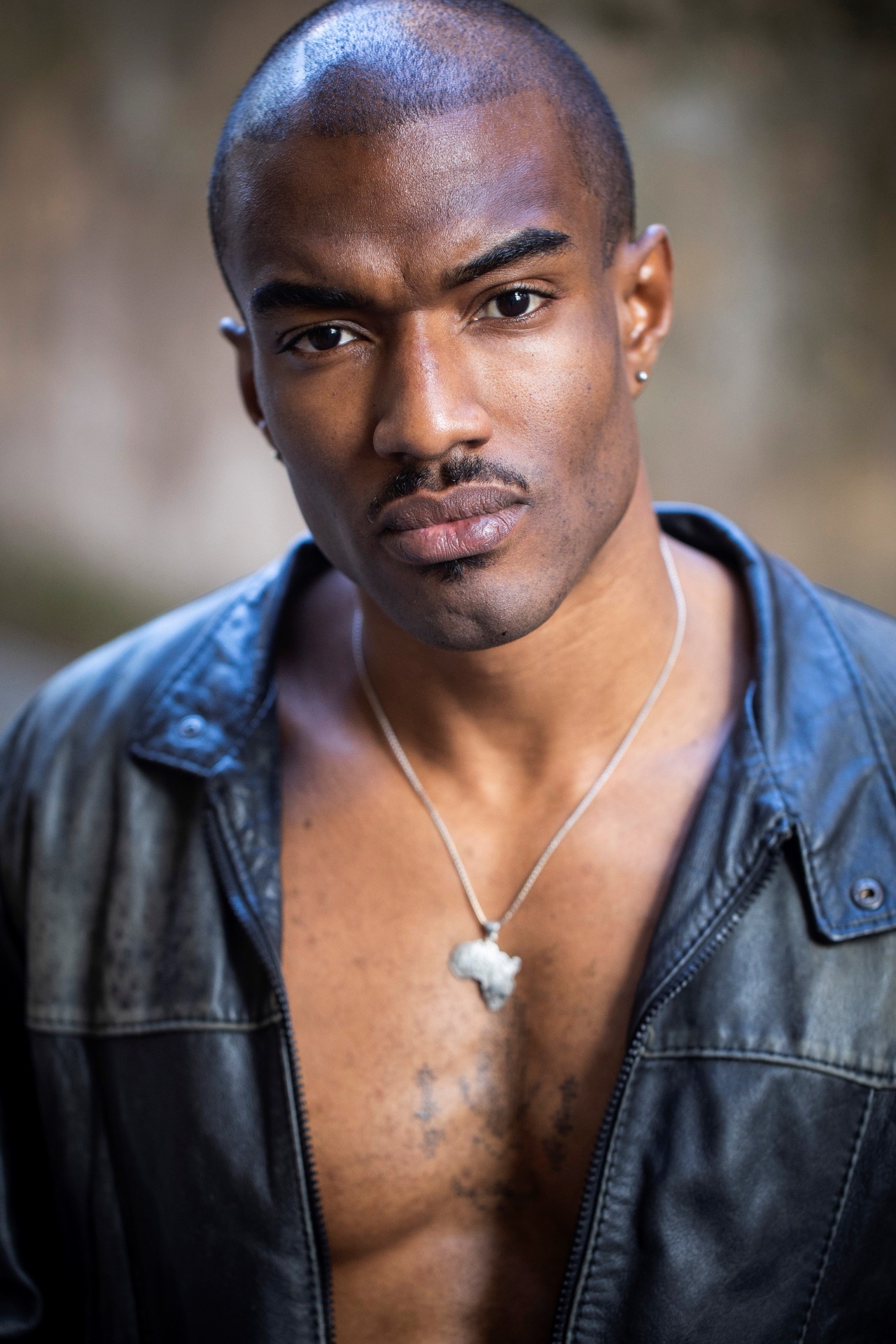 Jimi — Model & Host in Roma photo 8