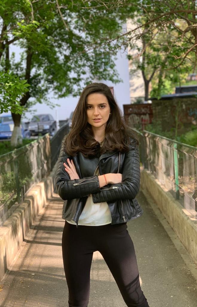 Beatrice — Model & Hostess in București photo 4