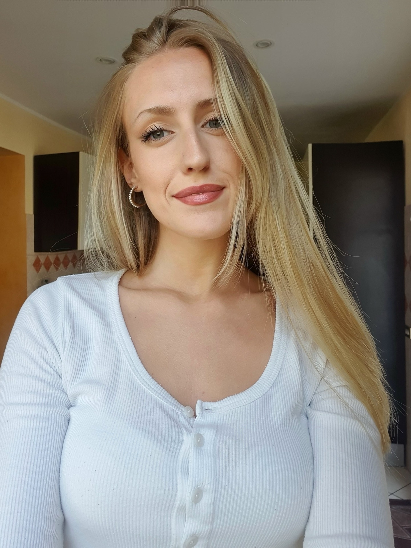 Nicole — Model & Hostess in Genzano Di Roma photo 3