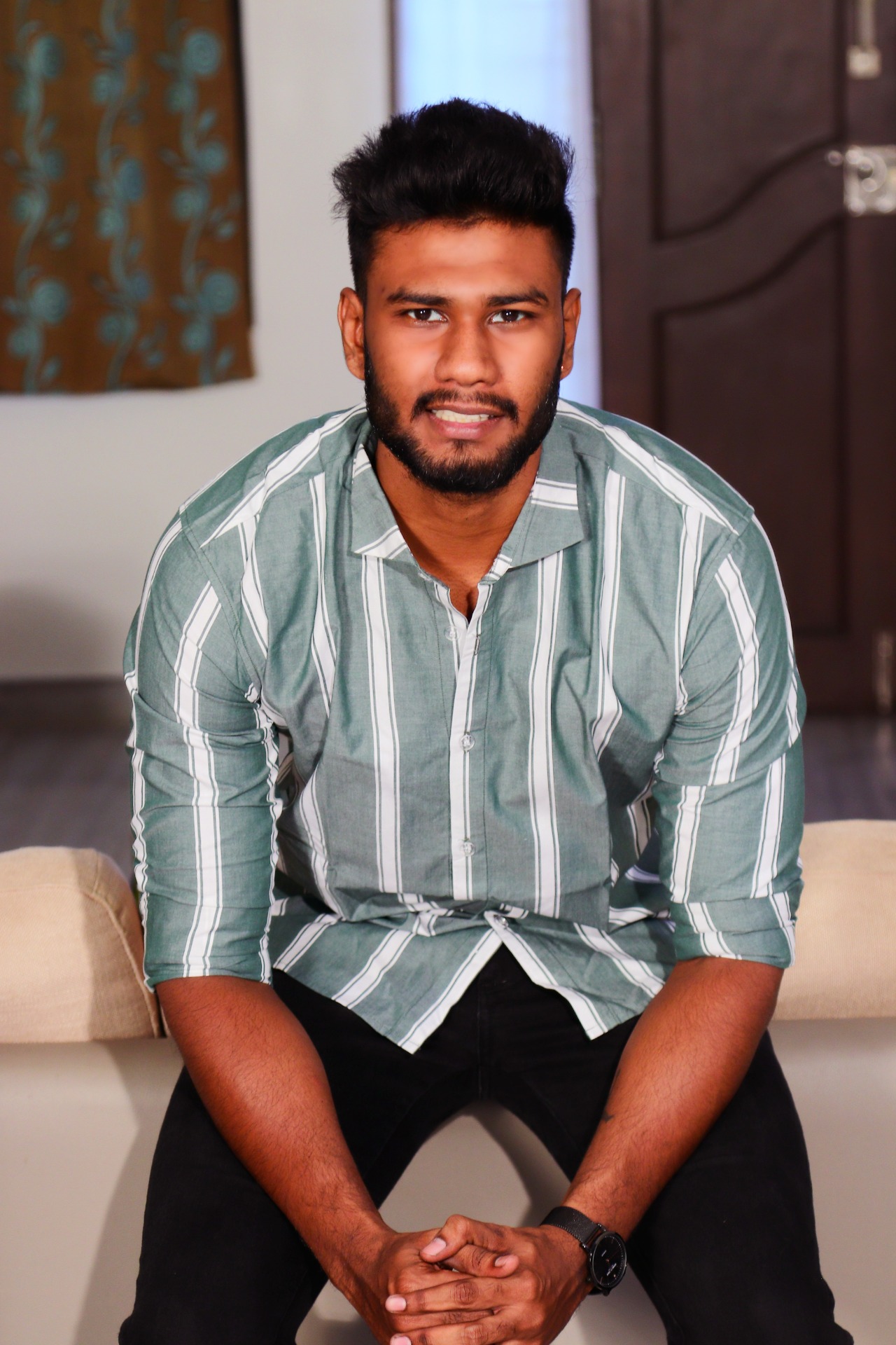 Sandeep — Model & Host in Renfrewshire photo 2