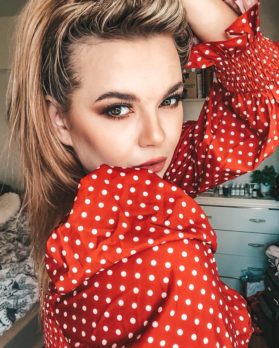 Madli — Model & Hostess in Greater London photo 13