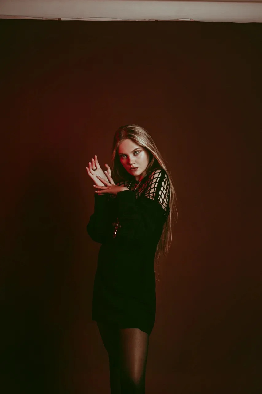Polina — Model & Hostess in СПБ photo 12