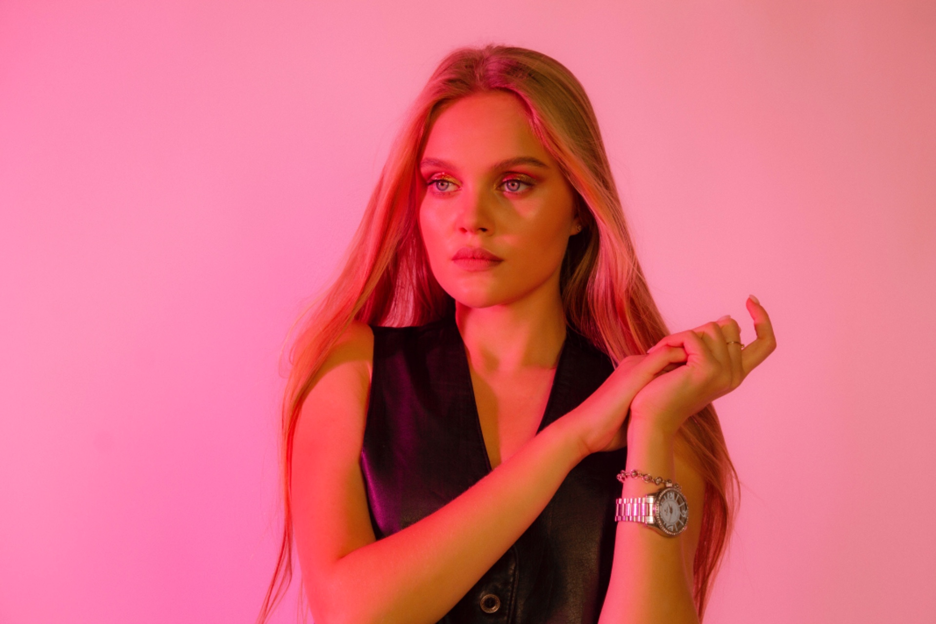 Polina — Model & Hostess in СПБ photo 15